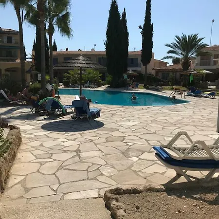 Regina Gardens 002 Paphos